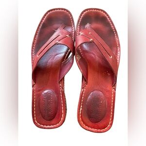 Timberland red leather thong slide sandals Size 7.5 M